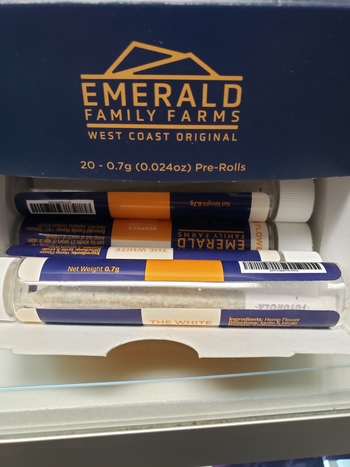 Emerald Family Farms CBG Prerolls
